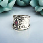 925 Sterling Silber Ring mit Granat Edelstein – Kraftvoller Schutzstein, Elegant und Zeitlos