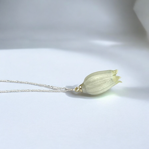 925 Sterling Silber Kette mit echter Maiglöckchen-Blüte – Zeitloser Schmuck für Allergiker, 50 cm Kette, 2,5 cm Anhänger