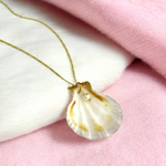 925 Sterling Gold Gold Gold chain with shell and freshwater pearl -K925-111