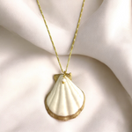 925 Sterling Gold Gold Gold chain with shell and freshwater pearl -K925-111