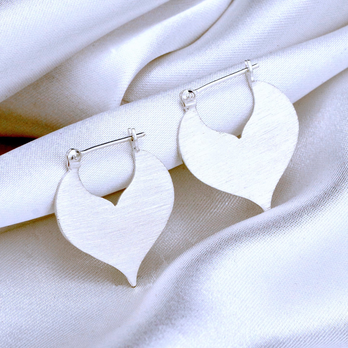 Minimalist Drop Earrings - 925 Sterling Silver Brushed Sultan 1001 Night Arab Style Ear 925-87