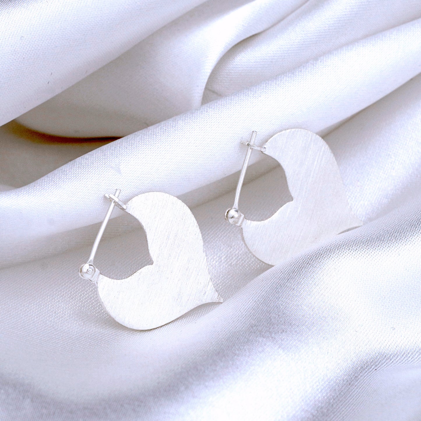 Minimalist Drop Earrings - 925 Sterling Silver Brushed Sultan 1001 Night Arab Style Ear 925-87