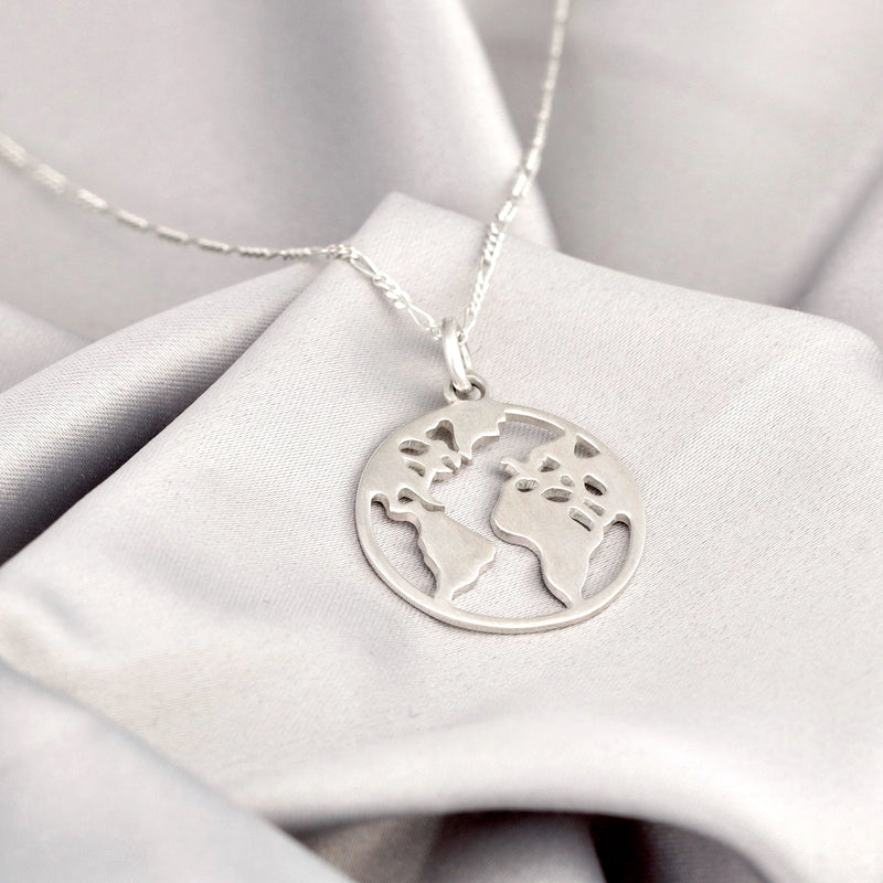 World Map Silhouette Pendant - 925 Sterling Silver Globetrotter World Tour Trailer Necklace - K925-143