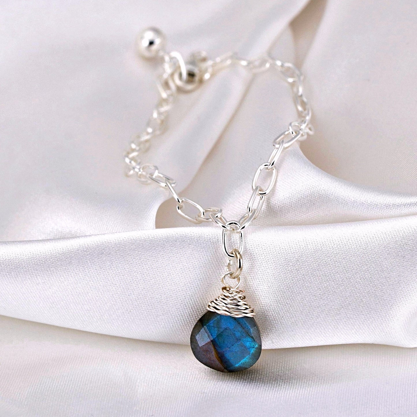 Labradorite Gemstone Bracelet - 925 Sterling Silver Meditation Minimalist Jewelry - Arm925-10