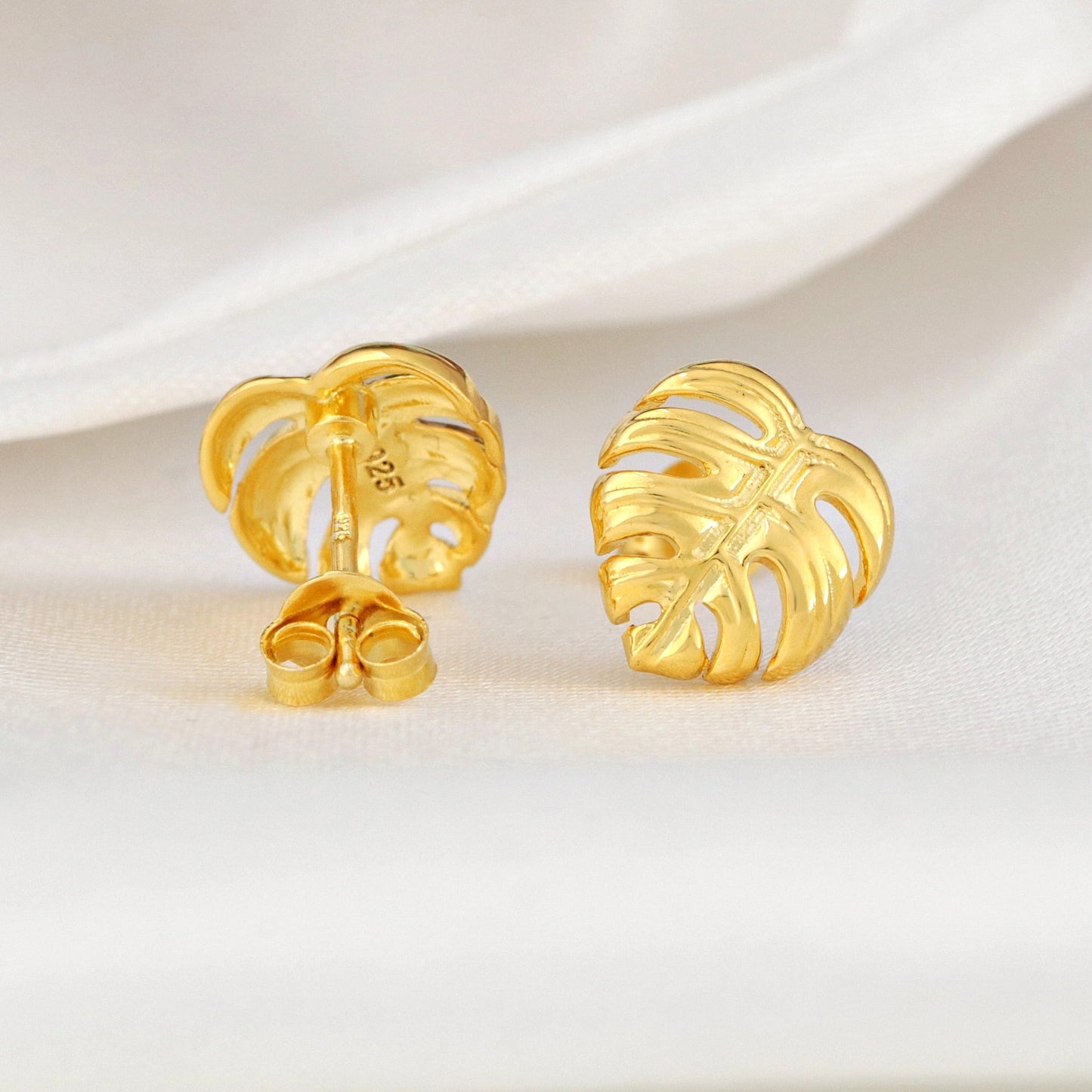 Monstera Leaf Stud Earrings - 925 Gold Gold Plated Exotic Leaves Earrings - Ear925-76