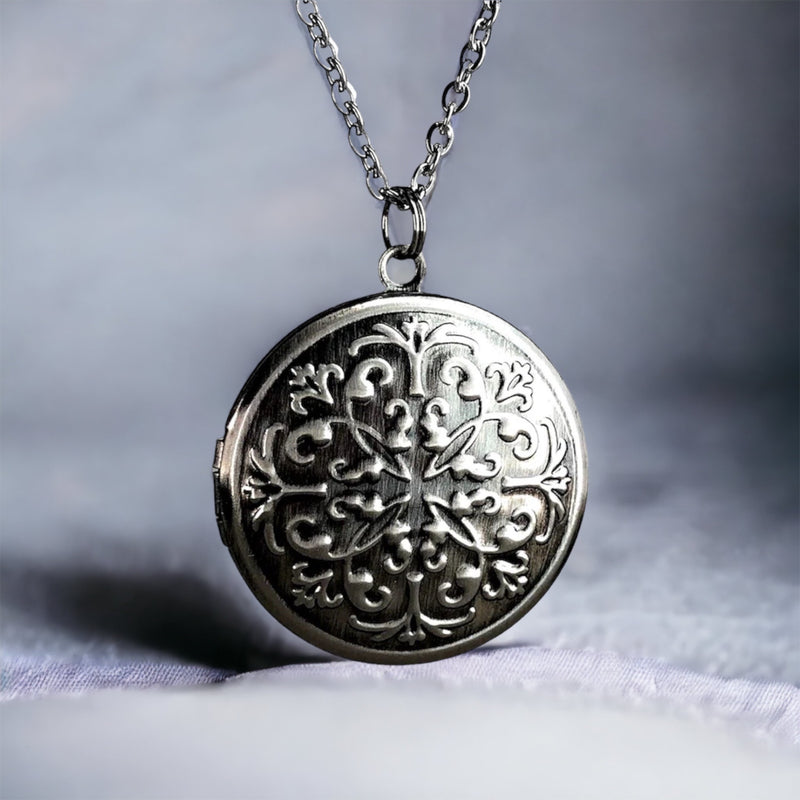 Marrakech II antique silver medallion chain incl. Photoservice