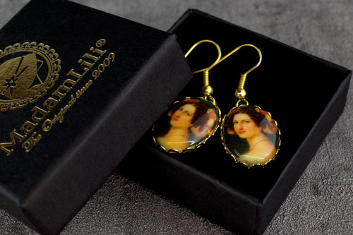 Baroque lady earrings in vintage style