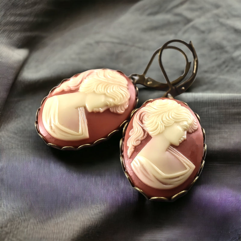 Baroque Kamee Lady XL Earrings