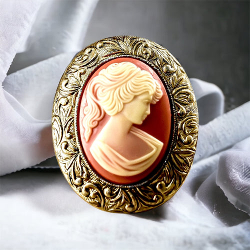 Kamee Baroque Lady Brooch in Vintage Style - Orange