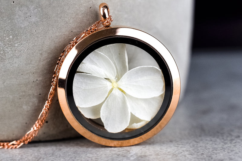 925 Rosè gold plated chain with real hydrangea flowers