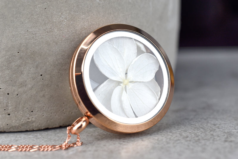 925 Rosè gold plated chain with real hydrangea flowers