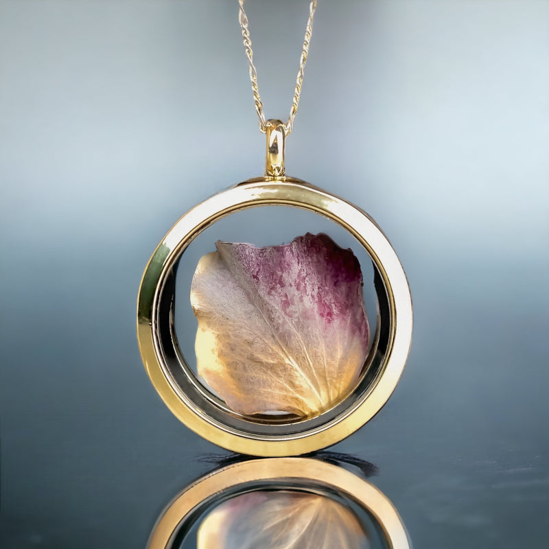 Hydrangeablade Gold Glass Medallion Pendant Chain - 925 Sterling Gold Plated Floral Necklace - K925-146