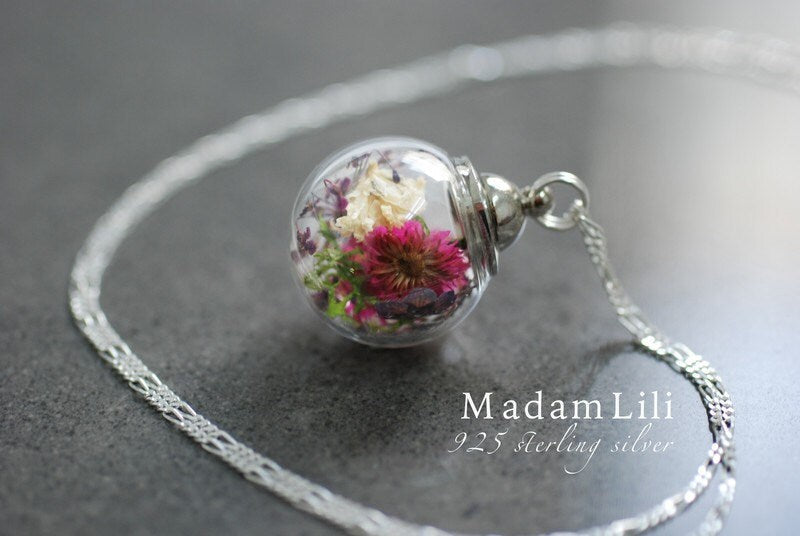 Floral Glass Ball Pendant with Real Blossoms - 925 Sterling Silver Wildflowers Necklace - K925-78