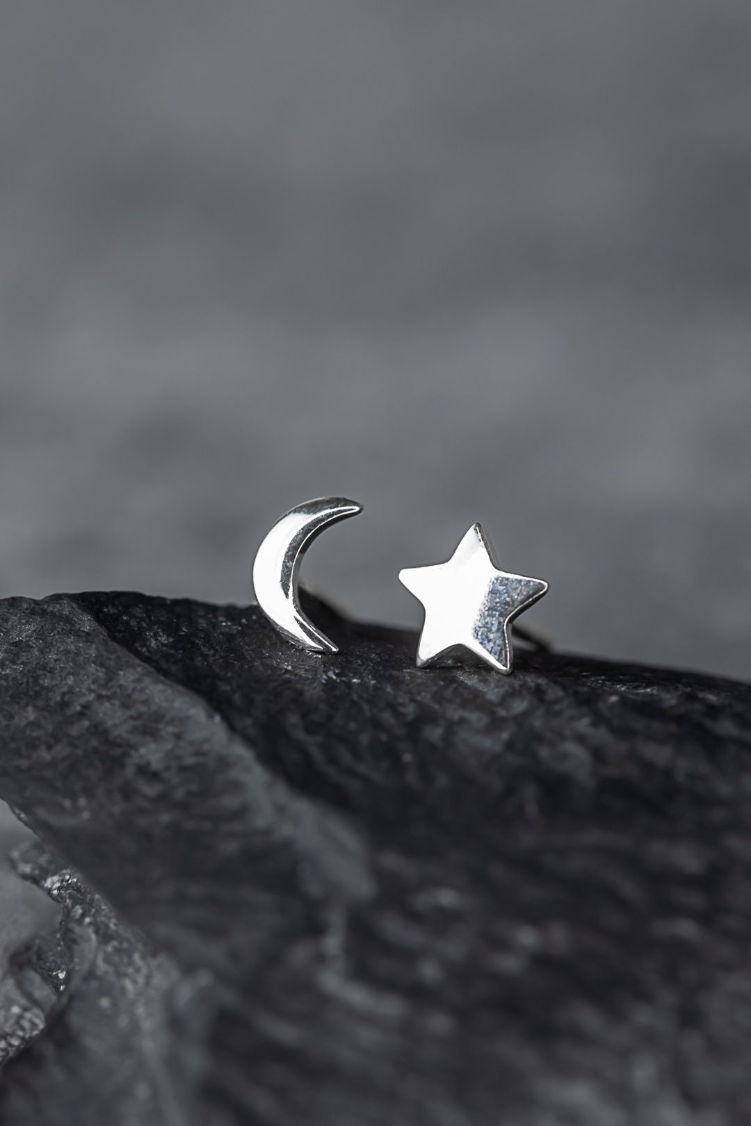 Moon Star Mini Stud Earrings - 925 Sterling Silver Minimalist Sky Objects Earrings - Ear925-61