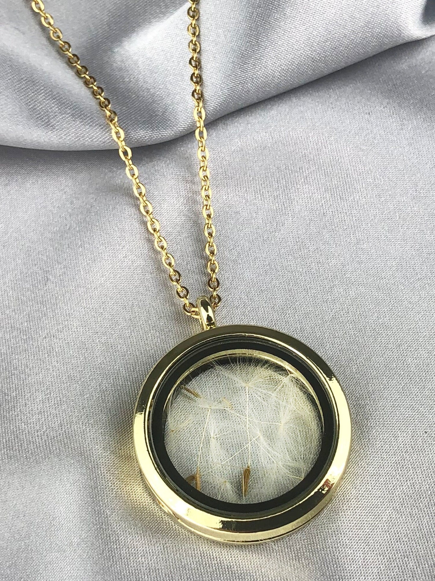 Pustflumen Seeds Glass Medallion Chain - Gold Gilded Terrarium Botanical Jewelry - VIK-127