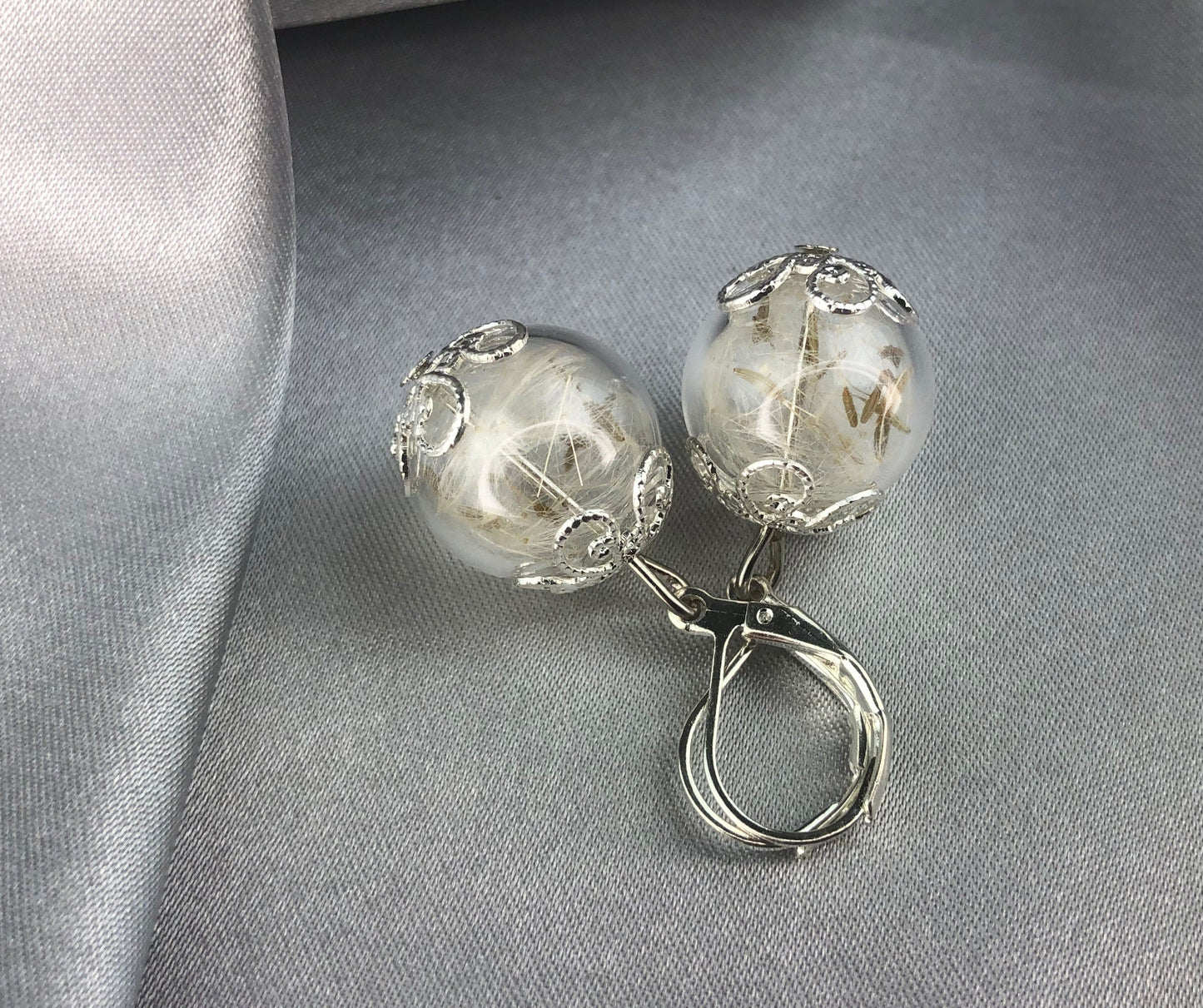 Dandelion Pust Floral Earrings - Elegant Ornament Earrings - Vinohr-67