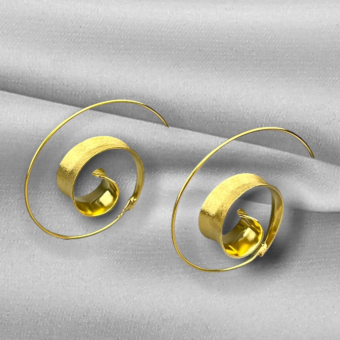 Gold Spiral Earrings - 925 Sterling Gold Gold Plated Creole Luxurious Elegant Earrings Ear925-70