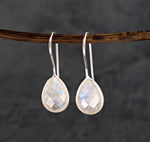 925 Sterling Silver Moonstone Earrings OHR925-93