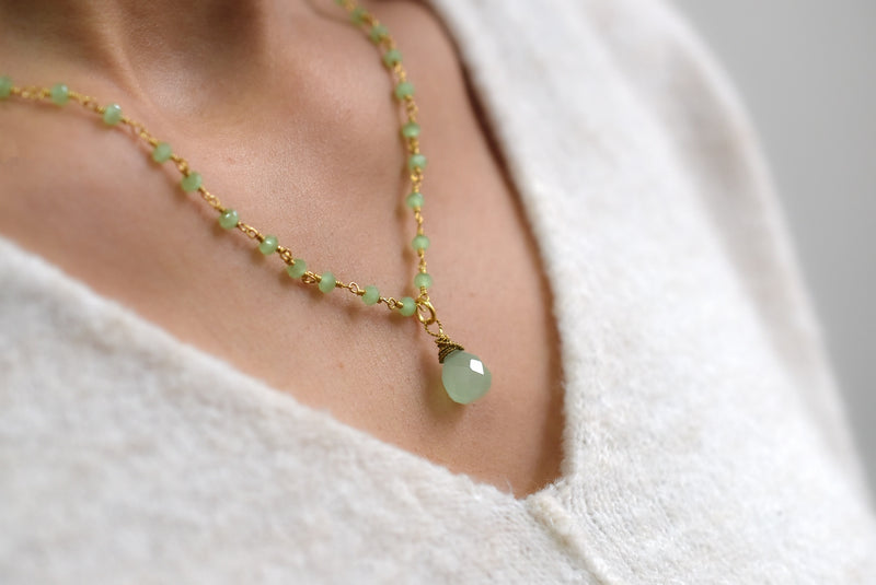 Gemstone chain with peridot drops